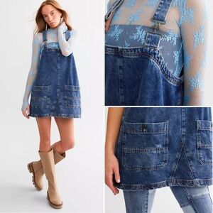 Free People We The Overall Smock Mini Denim Dress L Relaxed Fit CuTE!